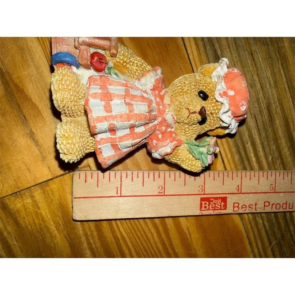 Cherished Teddies Vintage Teddy Bear Figurine Picnic‎ Basket Apples Flowers - Picture 4 of 4